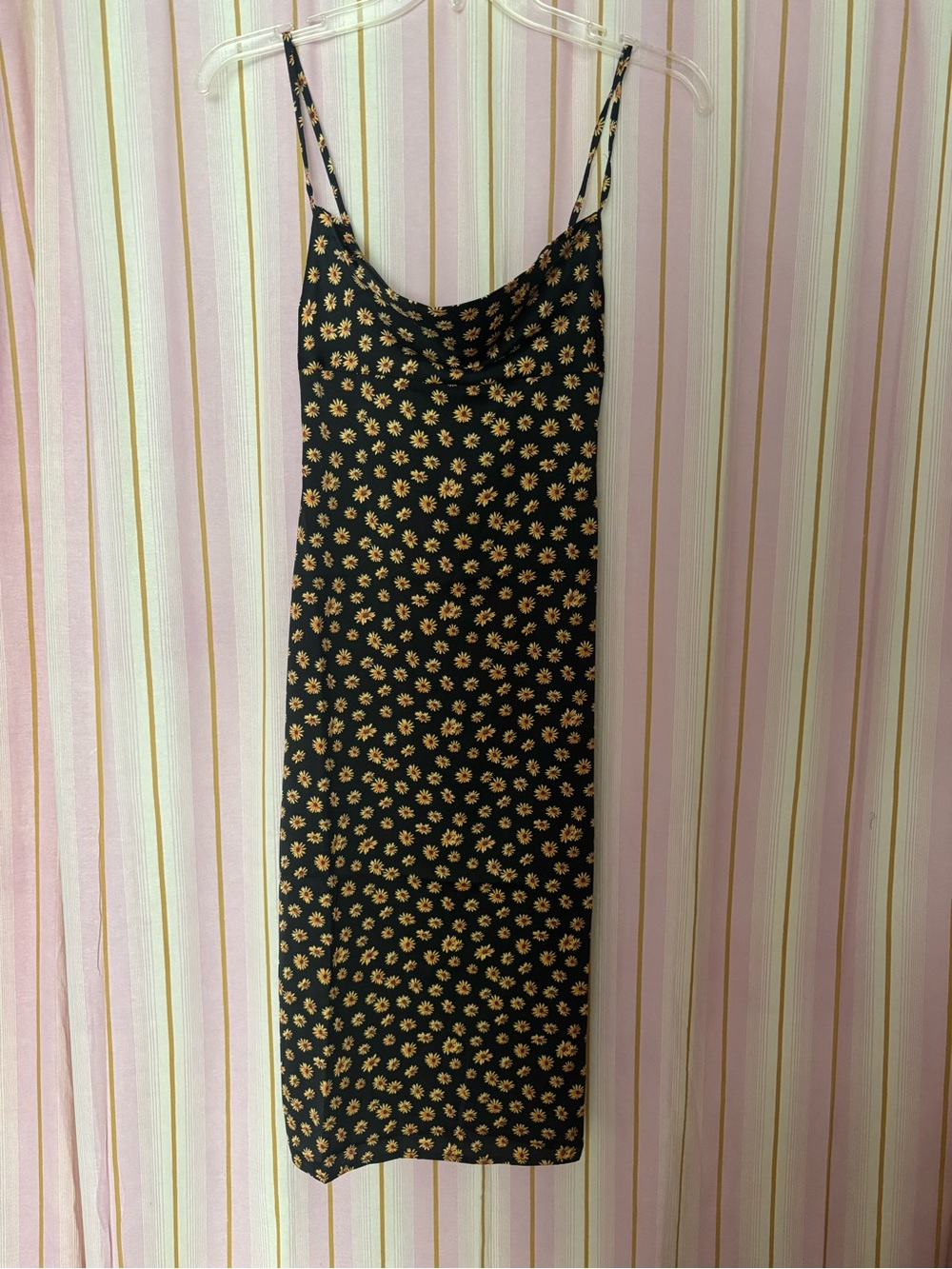 WeWoreWhat Black Midi Slip Dress with Yellow Daisy Print